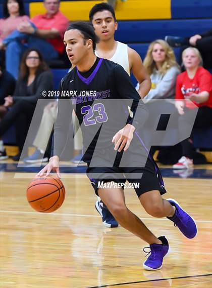 Thumbnail 2 in Northwest Christian @ Bourgade Catholic photogallery.
