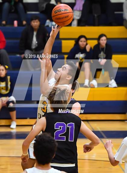Thumbnail 3 in Northwest Christian @ Bourgade Catholic photogallery.
