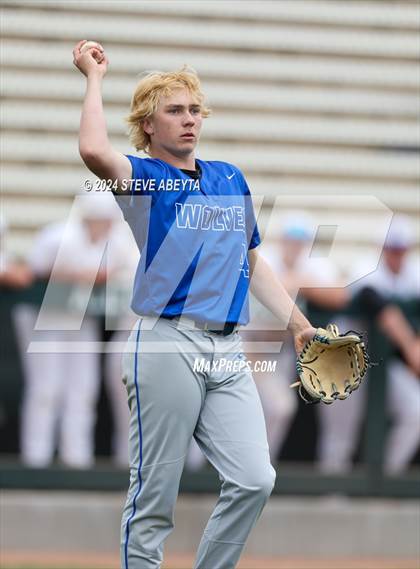 Thumbnail 2 in Grandview vs. Fort Collins (CHSAA 5A Second Round Consolation) photogallery.