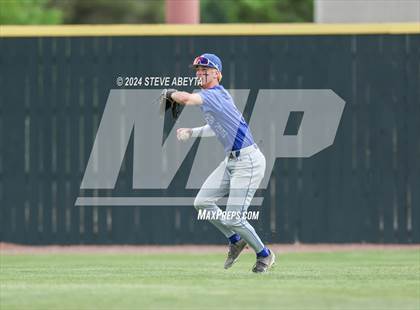 Thumbnail 1 in Grandview vs. Fort Collins (CHSAA 5A Second Round Consolation) photogallery.