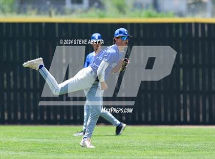 Thumbnail 2 in Grandview vs. Fort Collins (CHSAA 5A Second Round Consolation) photogallery.
