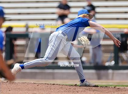 Thumbnail 2 in Grandview vs. Fort Collins (CHSAA 5A Second Round Consolation) photogallery.