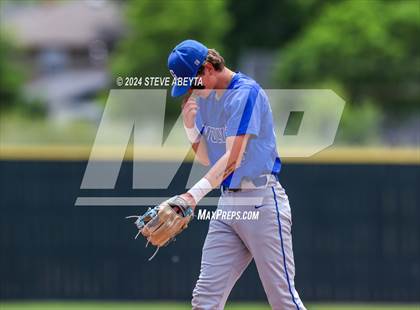 Thumbnail 3 in Grandview vs. Fort Collins (CHSAA 5A Second Round Consolation) photogallery.