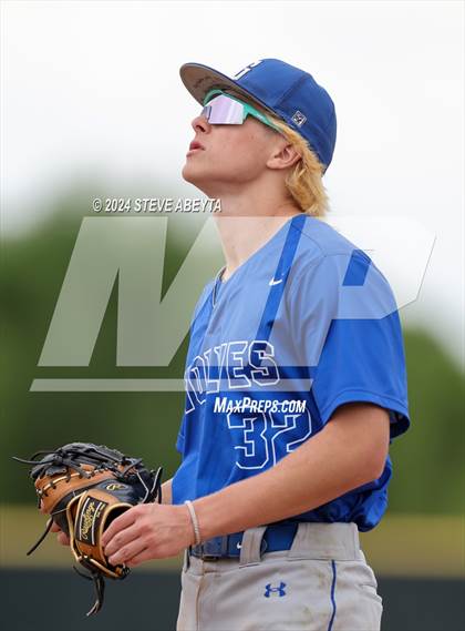 Thumbnail 1 in Grandview vs. Fort Collins (CHSAA 5A Second Round Consolation) photogallery.