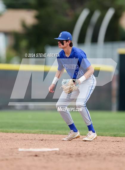Thumbnail 2 in Grandview vs. Fort Collins (CHSAA 5A Second Round Consolation) photogallery.