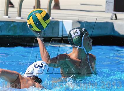 Thumbnail 1 in Mira Mesa @ Poway photogallery.
