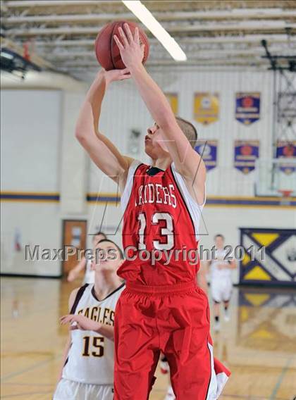 Thumbnail 3 in Solon Springs vs Bruce (Clayton Holiday Tournament) photogallery.