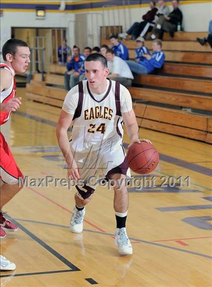 Thumbnail 1 in Solon Springs vs Bruce (Clayton Holiday Tournament) photogallery.