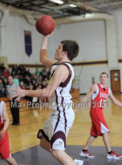 Thumbnail 2 in Solon Springs vs Bruce (Clayton Holiday Tournament) photogallery.