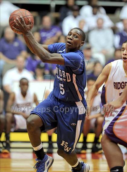 Thumbnail 1 in Ridgeview vs. Hanford West (CIF CS D3 Final) photogallery.