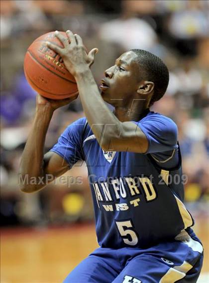 Thumbnail 2 in Ridgeview vs. Hanford West (CIF CS D3 Final) photogallery.