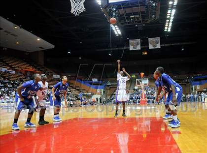 Thumbnail 3 in Ridgeview vs. Hanford West (CIF CS D3 Final) photogallery.