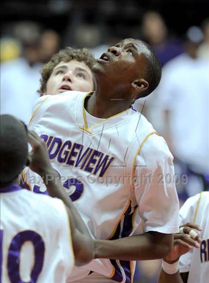Thumbnail 1 in Ridgeview vs. Hanford West (CIF CS D3 Final) photogallery.