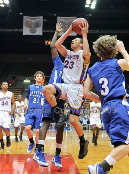 Thumbnail 3 in Ridgeview vs. Hanford West (CIF CS D3 Final) photogallery.