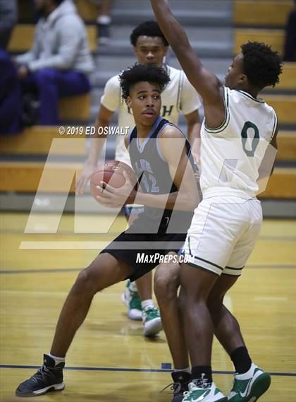 Thumbnail 1 in Sacred Heart Cathedral Preparatory (Damian Lillard Classic Round 3) photogallery.