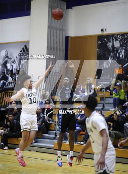 Thumbnail 3 in Sacred Heart Cathedral Preparatory (Damian Lillard Classic Round 3) photogallery.