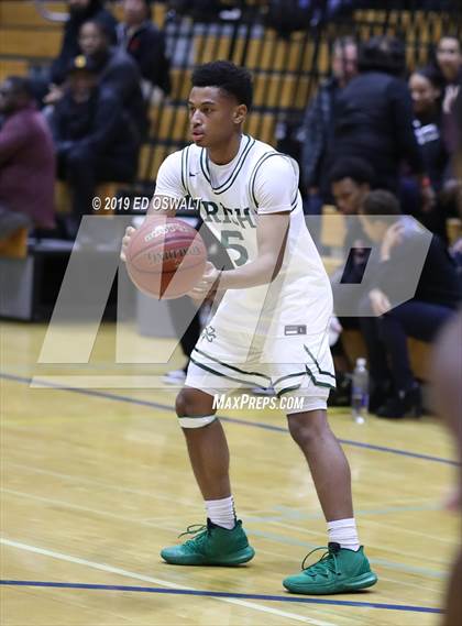 Thumbnail 1 in Sacred Heart Cathedral Preparatory (Damian Lillard Classic Round 3) photogallery.