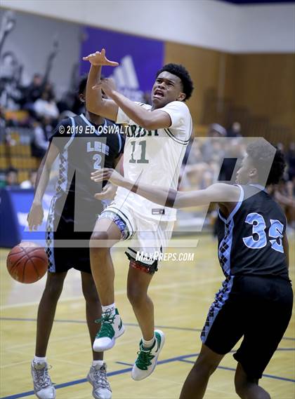 Thumbnail 1 in Sacred Heart Cathedral Preparatory (Damian Lillard Classic Round 3) photogallery.