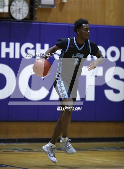 Thumbnail 3 in Sacred Heart Cathedral Preparatory (Damian Lillard Classic Round 3) photogallery.
