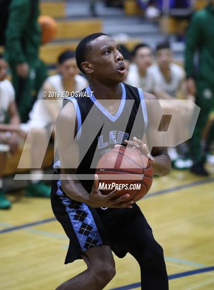 Thumbnail 1 in Sacred Heart Cathedral Preparatory (Damian Lillard Classic Round 3) photogallery.