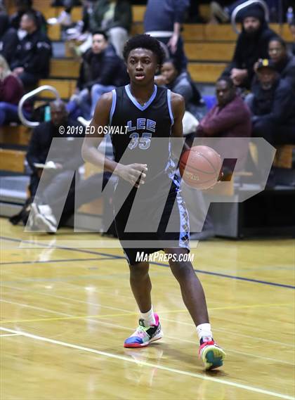 Thumbnail 1 in Sacred Heart Cathedral Preparatory (Damian Lillard Classic Round 3) photogallery.