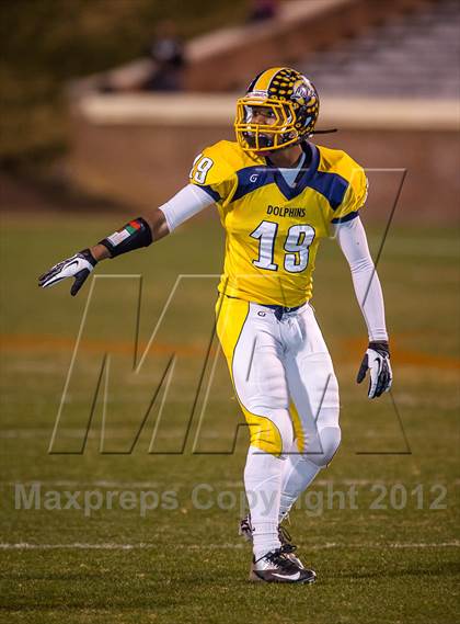 Thumbnail 2 in Ocean Lakes vs. Bird (VHSL AAA D6 Final) photogallery.