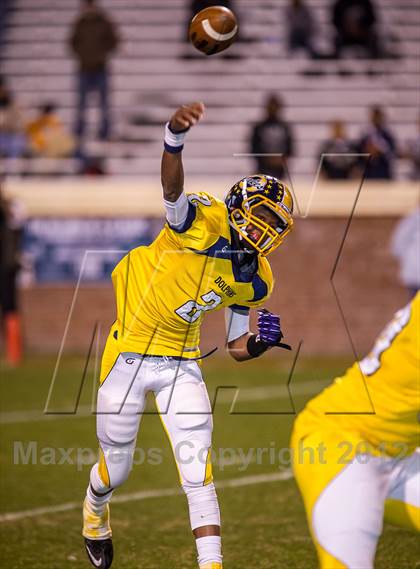 Thumbnail 1 in Ocean Lakes vs. Bird (VHSL AAA D6 Final) photogallery.
