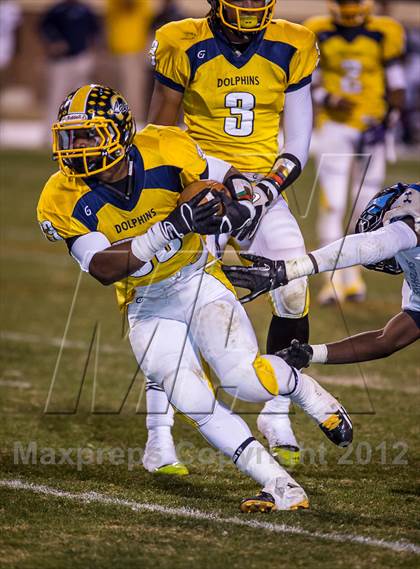 Thumbnail 2 in Ocean Lakes vs. Bird (VHSL AAA D6 Final) photogallery.