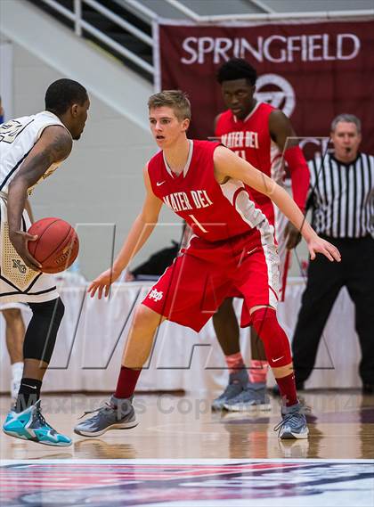 Thumbnail 1 in Mater Dei vs. Neumann-Goretti (Spalding Hoophall Classic) photogallery.