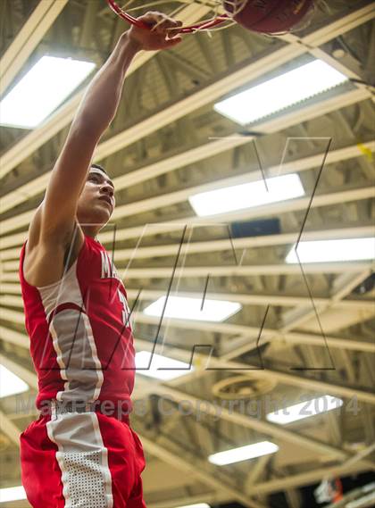 Thumbnail 1 in Mater Dei vs. Neumann-Goretti (Spalding Hoophall Classic) photogallery.