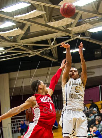 Thumbnail 3 in Mater Dei vs. Neumann-Goretti (Spalding Hoophall Classic) photogallery.