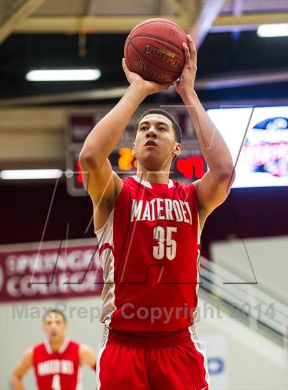 Thumbnail 2 in Mater Dei vs. Neumann-Goretti (Spalding Hoophall Classic) photogallery.