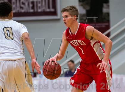 Thumbnail 1 in Mater Dei vs. Neumann-Goretti (Spalding Hoophall Classic) photogallery.