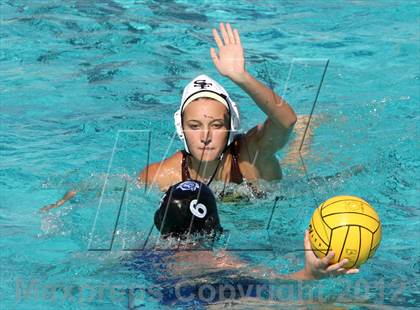Thumbnail 3 in Davis vs St. Francis (Davis Fall Classic) photogallery.
