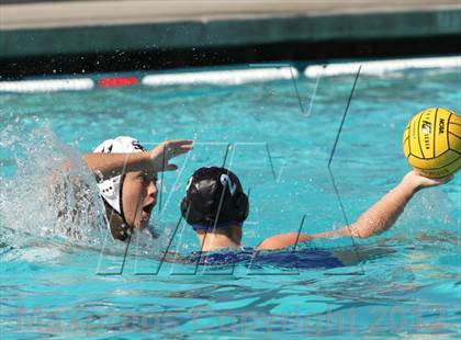 Thumbnail 2 in Davis vs St. Francis (Davis Fall Classic) photogallery.