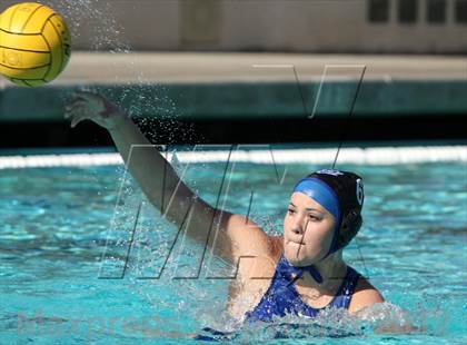 Thumbnail 1 in Davis vs St. Francis (Davis Fall Classic) photogallery.