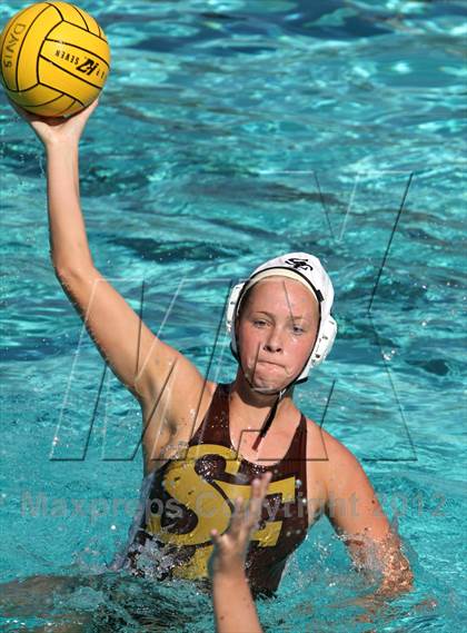 Thumbnail 2 in Davis vs St. Francis (Davis Fall Classic) photogallery.