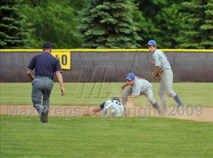 Thumbnail 2 in Haverling vs. Attica (Section 5 Class BB Final) photogallery.