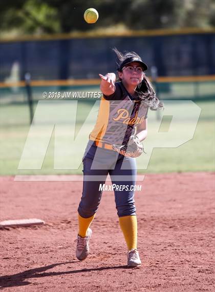 Thumbnail 3 in  Marcos de Niza vs. Santa Cruz Valley photogallery.