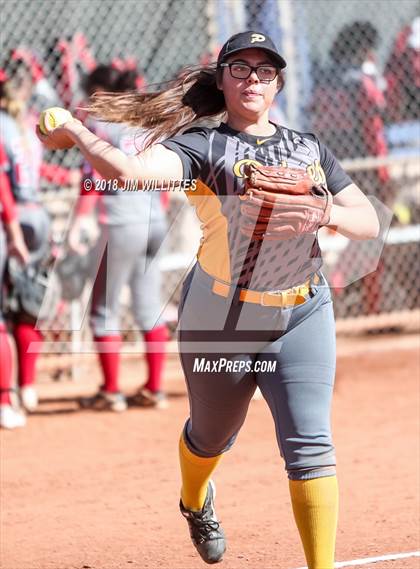 Thumbnail 3 in  Marcos de Niza vs. Santa Cruz Valley photogallery.