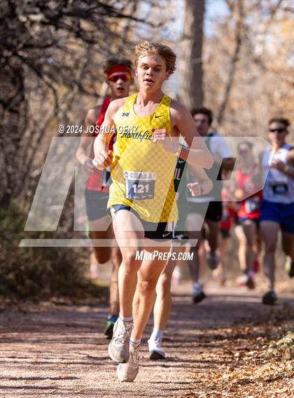 Thumbnail 1 in CHSAA 5A Cross Country Final photogallery.