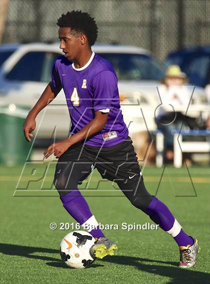 Thumbnail 1 in JV: Archbishop Riordan @ Bellarmine College Prep photogallery.
