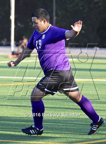 Thumbnail 3 in JV: Archbishop Riordan @ Bellarmine College Prep photogallery.