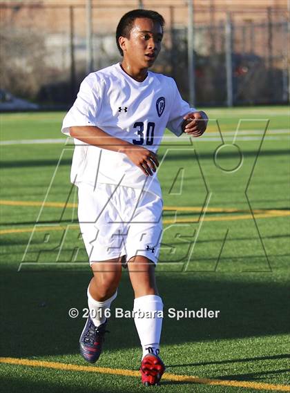 Thumbnail 2 in JV: Archbishop Riordan @ Bellarmine College Prep photogallery.