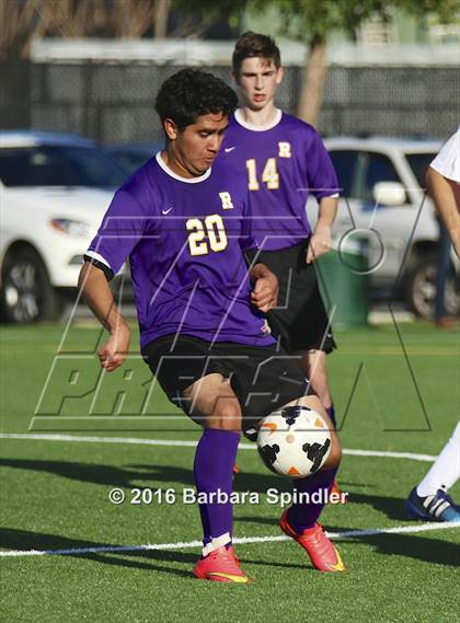 Thumbnail 3 in JV: Archbishop Riordan @ Bellarmine College Prep photogallery.