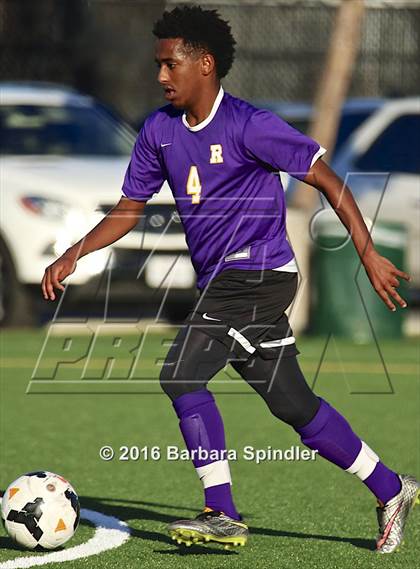 Thumbnail 2 in JV: Archbishop Riordan @ Bellarmine College Prep photogallery.