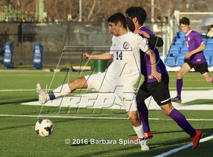 Thumbnail 3 in JV: Archbishop Riordan @ Bellarmine College Prep photogallery.