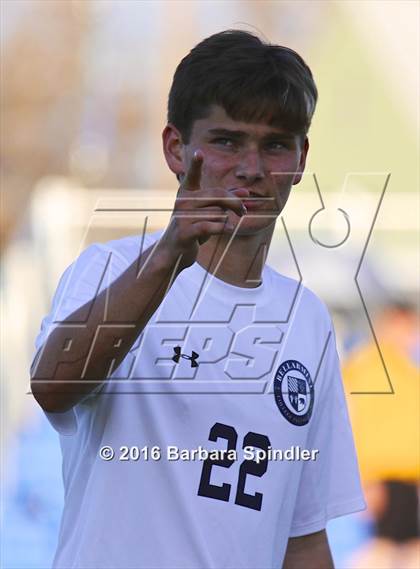 Thumbnail 3 in JV: Archbishop Riordan @ Bellarmine College Prep photogallery.