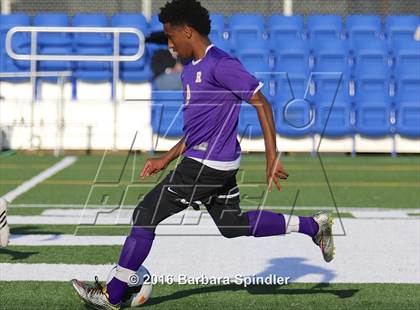 Thumbnail 1 in JV: Archbishop Riordan @ Bellarmine College Prep photogallery.