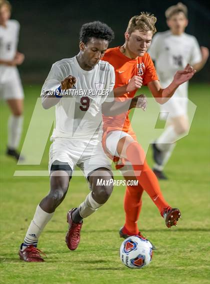 Thumbnail 3 in East Lincoln vs. Dixon (NCHSAA 2A Final) photogallery.